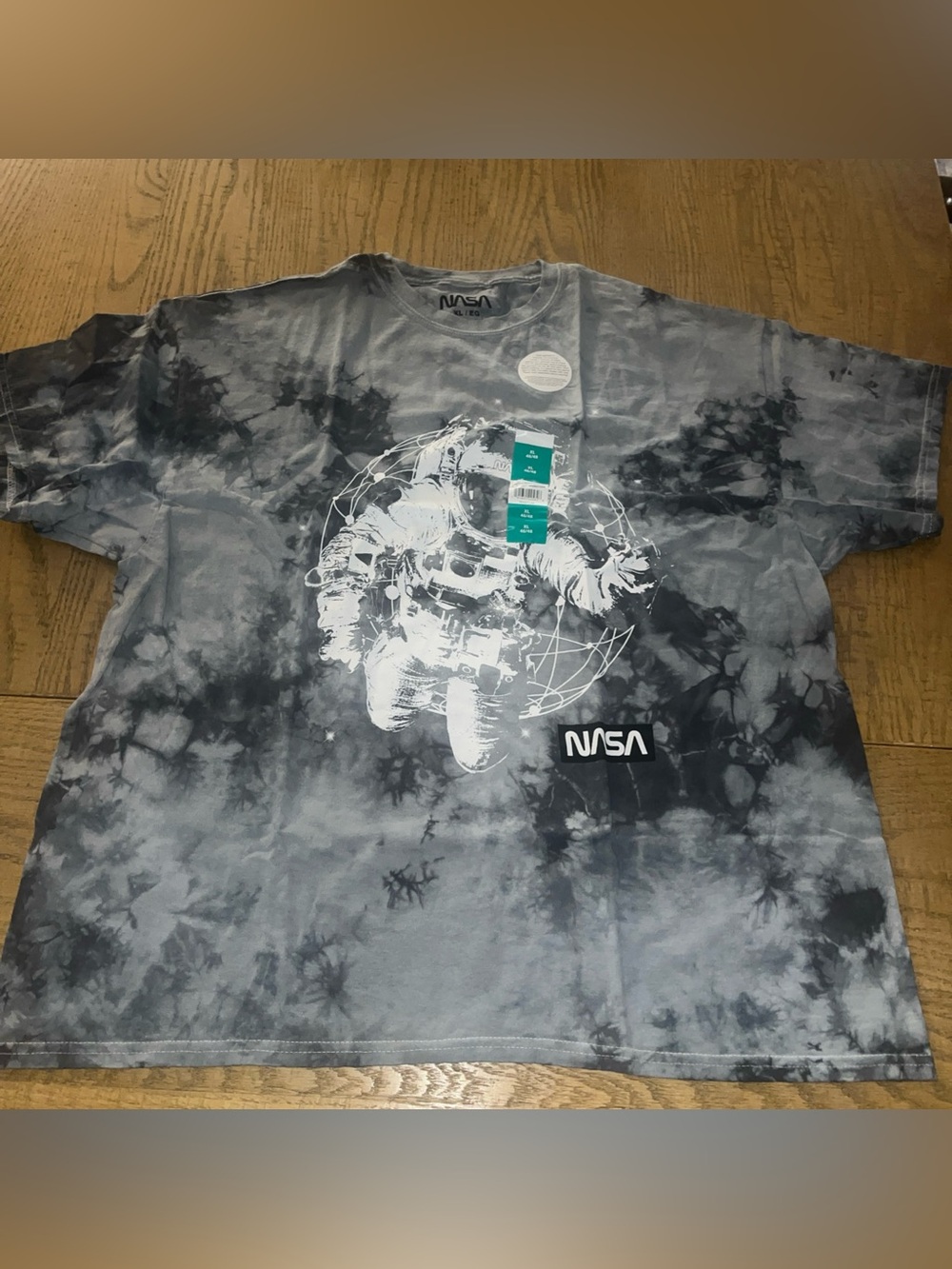 NASA Astronaut Graphic Chest Print T-Shirt Unisex Lightweight Cotton XL